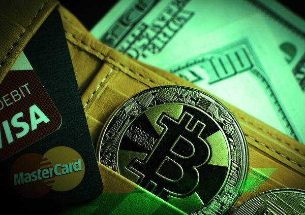 bitcoin en efectivo