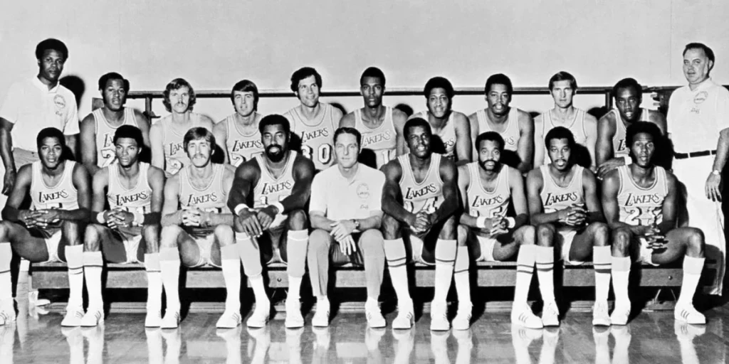 Los-Angeles-Lakers-1971-72