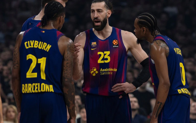 Barcelona vs Paris