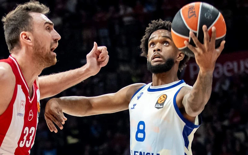 Valencia vs Olympiacos
