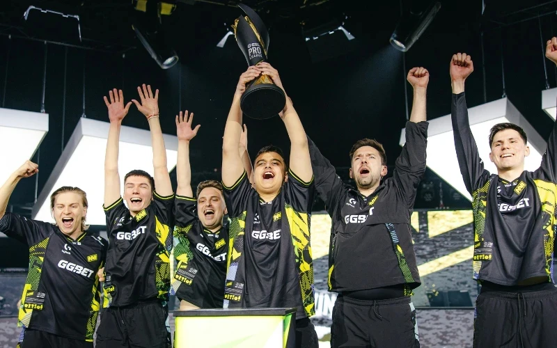 natus-vincere natus-vincere